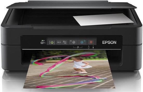 Epson Expression Home XP-225 - Multifunctionele printer - kleur - inktjet - A4 (210 x 297 mm), Letter A (216 x 279 mm) (origineel) - A4/Legal (doorsnede) - maximaal 26 ppm (printend) - 50 vellen - USB 2.0, Wi-Fi(n)