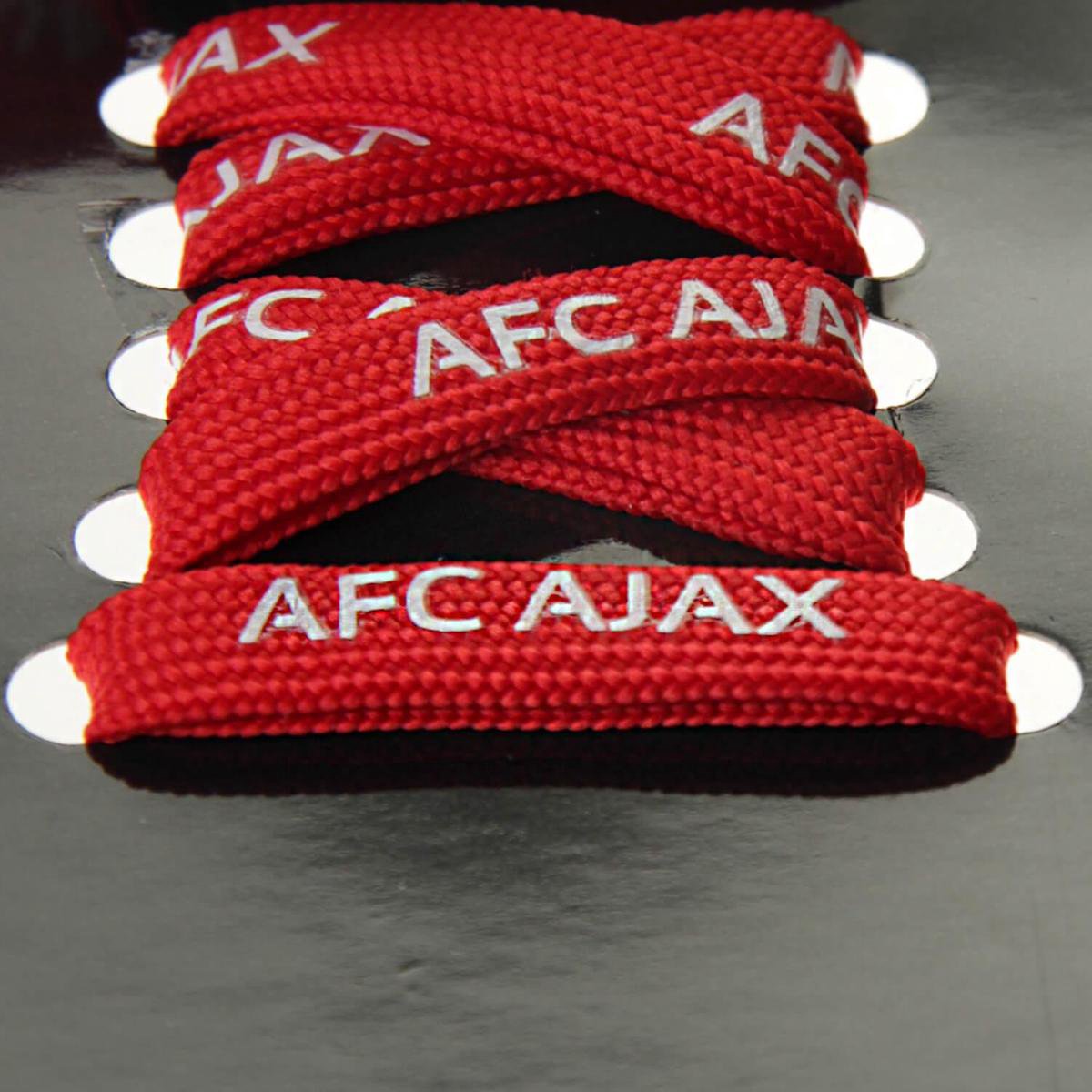 Ajax-schoenveters rood met witte tekst | bol.com