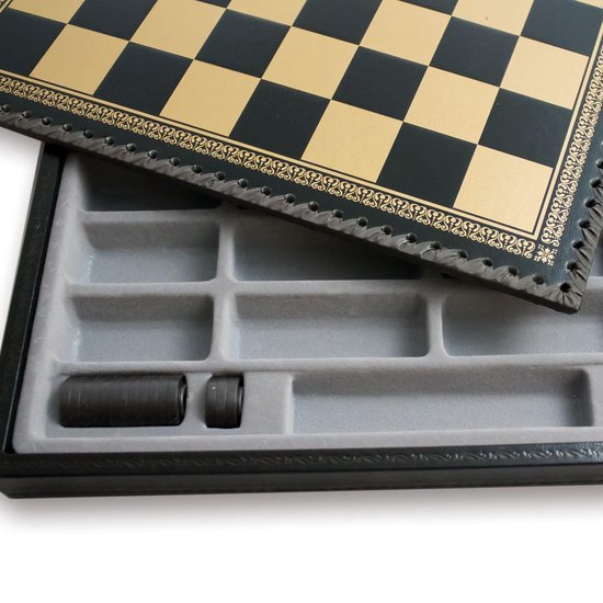 Thumbnail van een extra afbeelding van het spel Luxe schaakset - Handbeschilderde honden vs katten schaakstukken + zwart / goud schaakbord met opbergbox (+ backgammon) - 35 x 35 cm