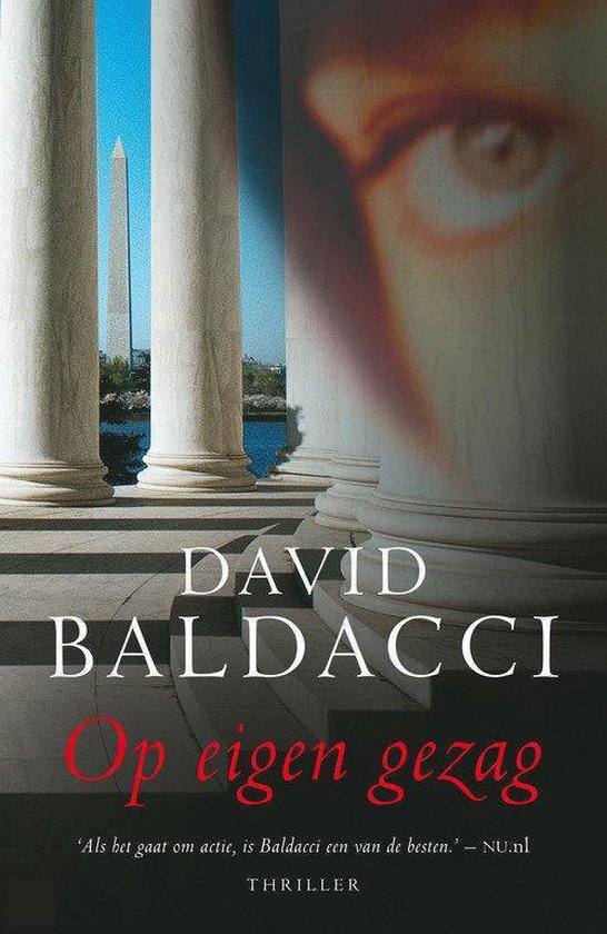 Boekcover van 'Op eigen gezag' van David Baldacci met zuilen en een oog.