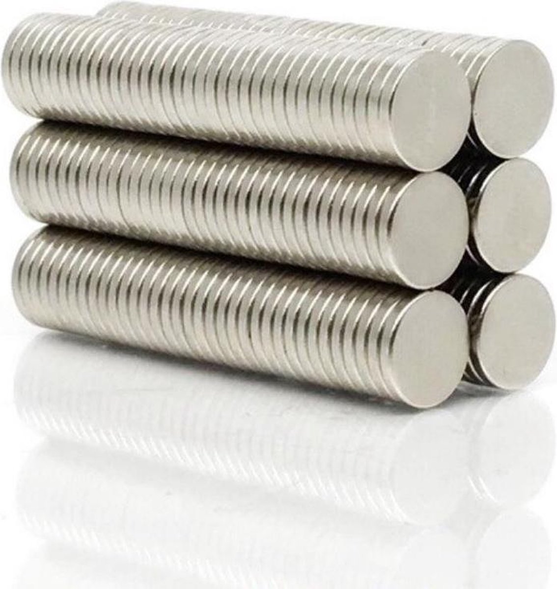Ronde platte neodymium magneetjes 50 stuks - of veelvouden hiervan - 10 x 1,5 mm - zeer sterk - neodymium magneet - koelkast - whiteboard - Merkloos