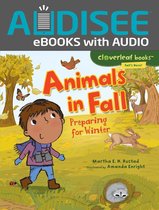 Cloverleaf Books ™ — Fall's Here! - Animals in Fall