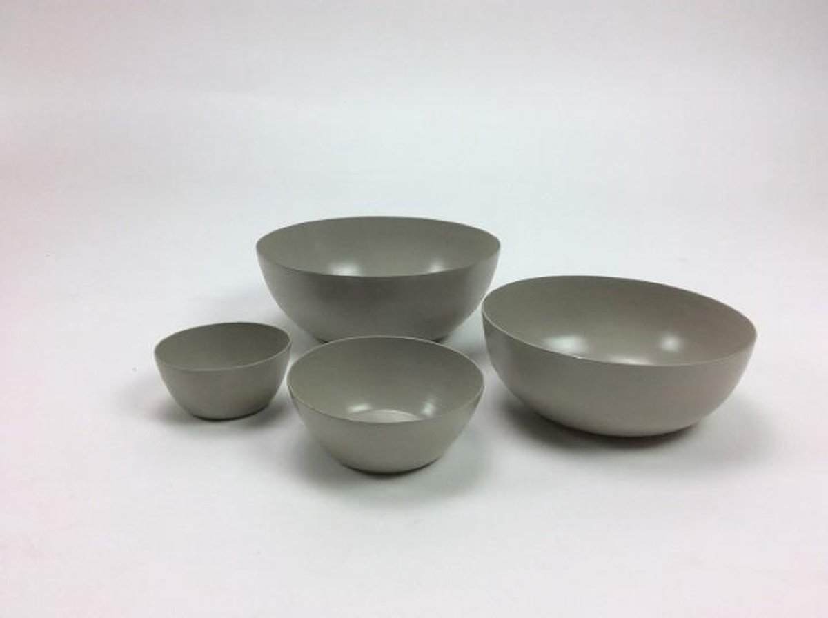 Set van vier schalen 13x5/10x4/8x3/6x3 cm lichtgrijs Rivera Maison style