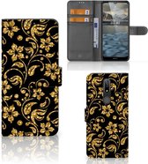 Telefoonhoesje Nokia 2.4 Bookcase Cadeau voor Oma Gouden Bloemen