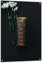 Tuinposter – Bijbel met Bloemen - 80x120cm Foto op Tuinposter  (wanddecoratie voor buiten en binnen)