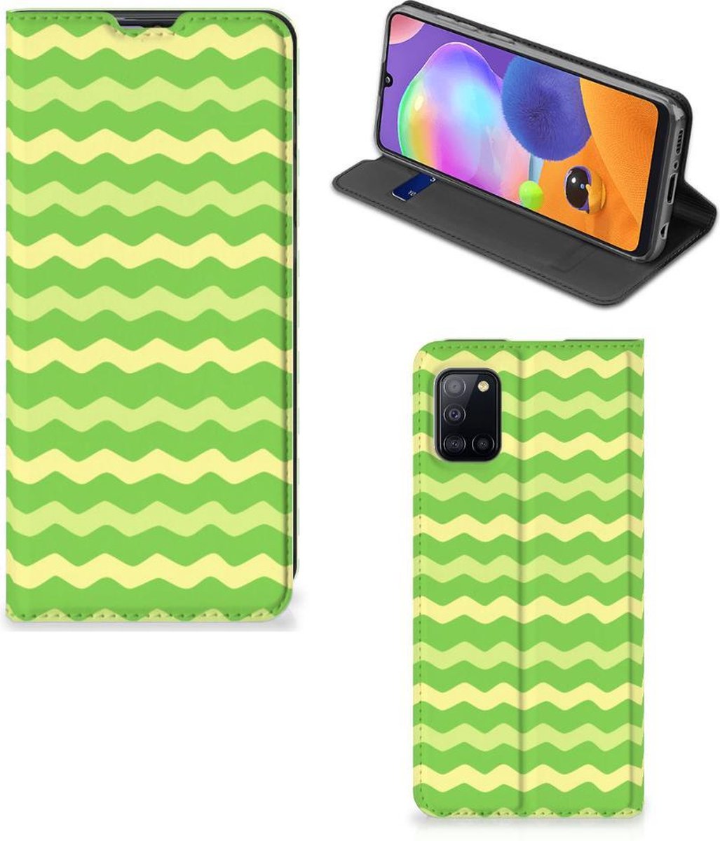 Samsung Galaxy A31 Hoesje met Magneet Waves Green op Prijzenvolger.com