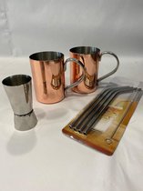 Moscow Mule set,2 cupper mugs , set rvs rietjes,1 barmaatje