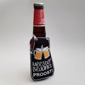 Zwart schortje voor bierfles met "Meester bedankt. Proost!" - biertje, meneer, leraar, schooljaar, cadeautje, pilsje, bedankje