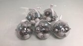 Mini kerstballetjes - 13x5 stuks - Blauw en Wit  in plastic bol verpakking