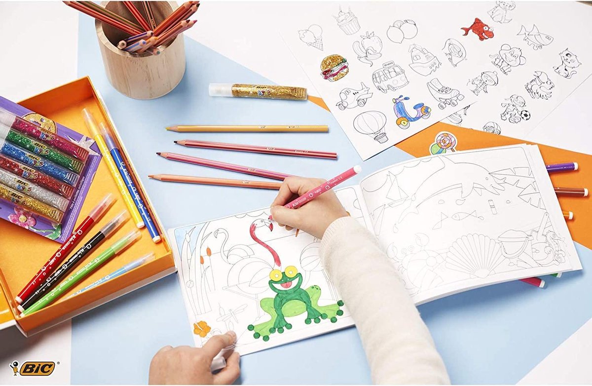 Set de coloriage effaçable BIC Kids avec feutres magiques et crayons  effaçables 
