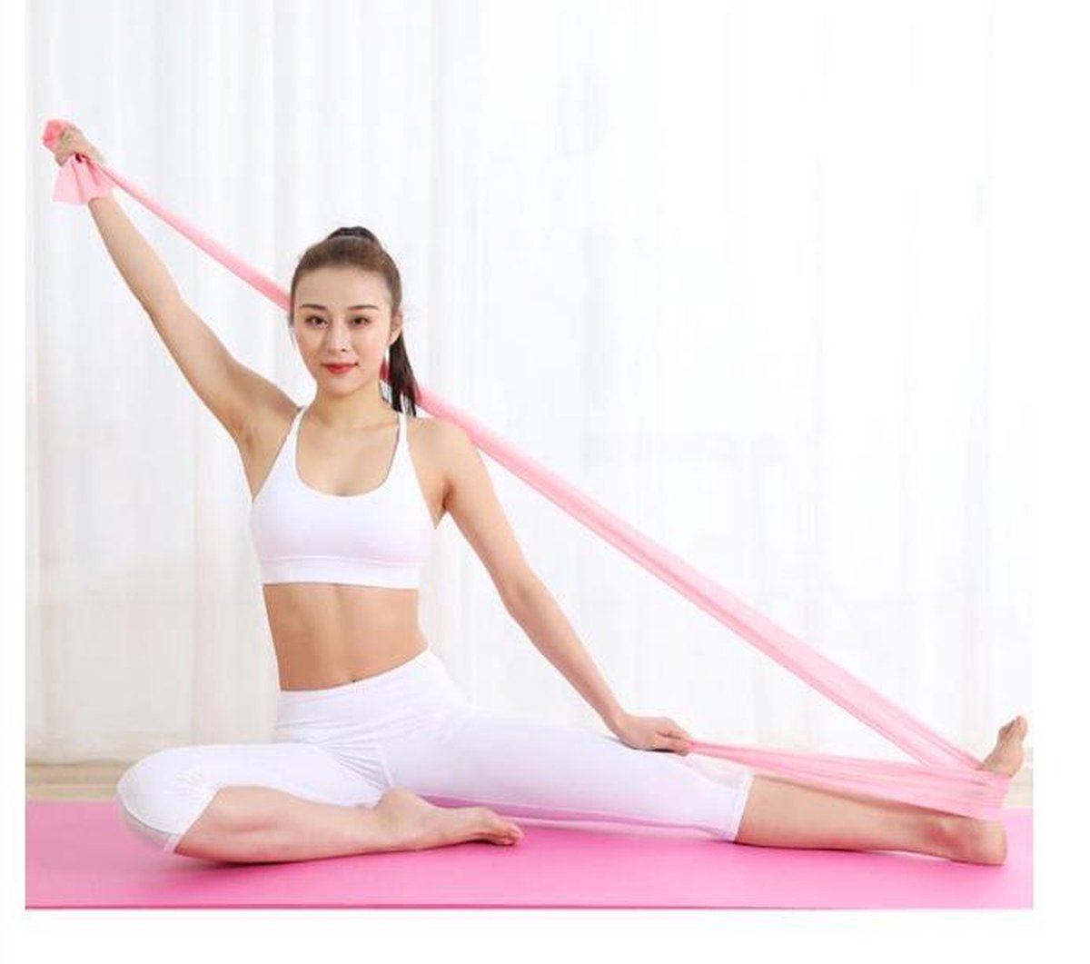 Weerstand Band - yoga band- yoga - Lengte 1,5 meter - Sporten - Thuis sporten - Roze - Resistance band - Exercise at home