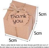 10 Vierkante Bedankt Doosjes met touwtjes en 'Thank you' kaartjes - Karton - Traktatie Trouwerij - Housewarming - Babyshower - Cadeautje - Cookie - Snoep - 5 x 5 x 5 cm