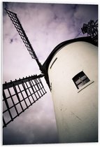 Forex - Zijkant van Witte molen - 60x90cm Foto op Forex