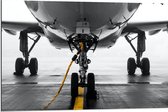 Dibond - Onderkant van Vliegtuig Zwart - Wit - 90x60cm Foto op Aluminium (Wanddecoratie van metaal)