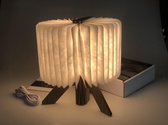Houten Boek lamp - Staand model - Sfeerverlichting - Bureaulamp - Leeslamp - 3 LED Lichtstanden - Houten Cover - Medium