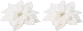 6x Kerstboomversiering op clip witte besneeuwde bloem 15 cm - kerstboom decoratie - witte kerstversieringen