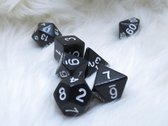 Polyset Dice | Dobbelstenen - Set Van 7 Stuks - Zwart Wit Doorzichtig Transparant| Voor D&D en Andere Rollenspellen | Plastic Dobbelstenen Set voor Dungeons and Dragons | Polyhedra