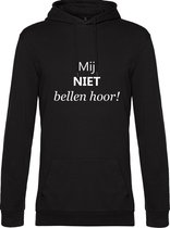 Hoodie met opdruk “Mij niet bellen hoor” Zwarte hoodie met witte opdruk.