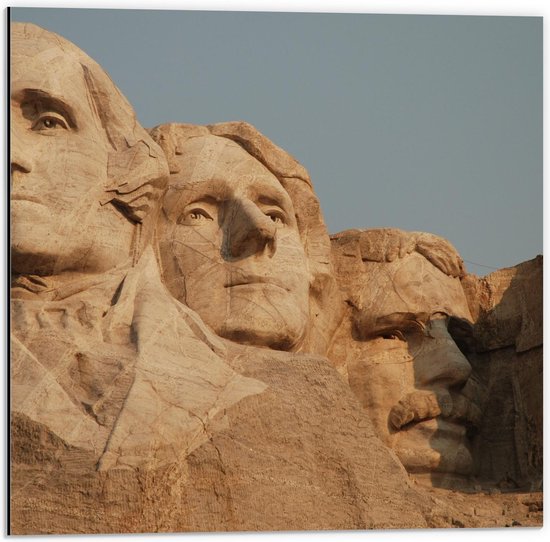 Dibond - Mount Rushmore in Amerika - 50x50cm Foto op Aluminium (Met Ophangsysteem)