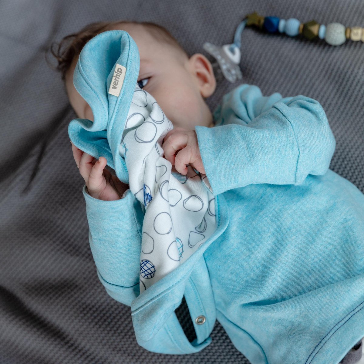 Verhip boxpakje slabbetje Babykleding Baby kleding set meegroei mouwen bol