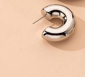 C oorbellen | klein | zilver gekleurd