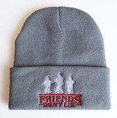 Grijze Muts met Stranger Things Friend don't Lie (32031)