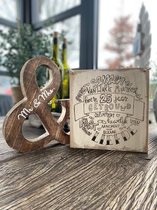 Cadeaupakket Huwelijk / Tekstbordje 25 jaar getrouwd / Houten & teken Mr & Mrs / bruiloft