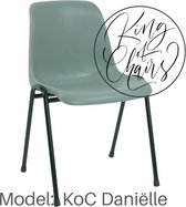 King of Chairs model KoC Daniëlle lichtgrijs met zwart onderstel. Stapelstoel kantinestoel kuipstoel vergaderstoel tuinstoel kantine stoel stapel stoel kantinestoelen stapelstoelen