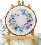 Borduurpakket Dragonfly and Flowers - Embroidery (Libelle met Bloemen) VRIJ BORDUREN, GEEN KRUISSTEEK
