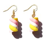 Spekjes oorbellen - kleine spekjes - wit - roze - geel - grappige oorbellen - oorbellen spekjes - spekjes - fun earrings - oorbellen - gouden oorbellen - carnaval oorbellen