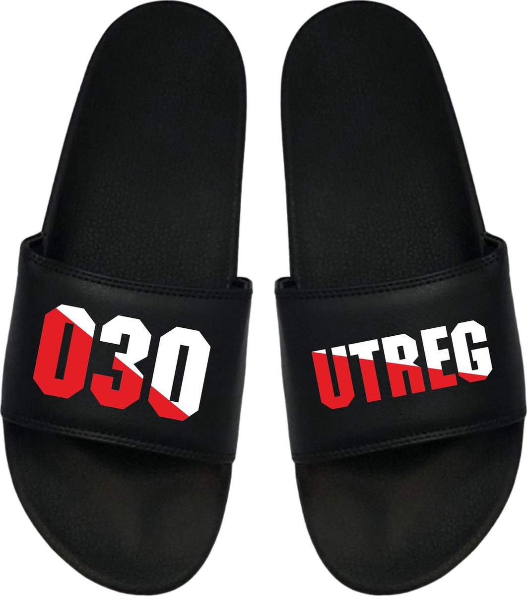 Cadeau Sint - Cadeau Kerst - Cadeau Utreg - FC Utrecht - Badslippers - 030 - Cadeau Badslippers 38