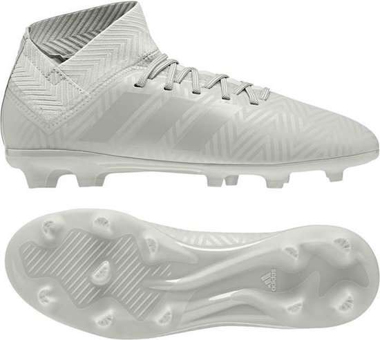 Chaussures de football Adidas Nemeziz 18.3 FG taille 40 EU, 6.5 UK gris |  bol.com