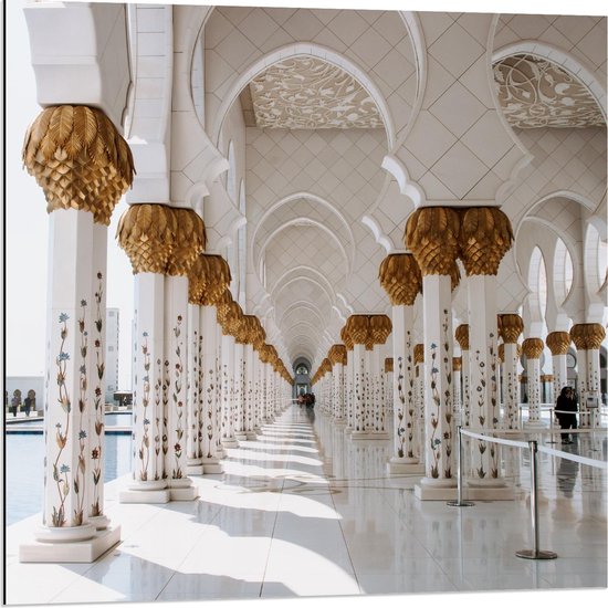 Dibond - Witte Pilaren in Sjeik Zayed-moskee  - 80x80cm Foto op Aluminium (Met Ophangsysteem)