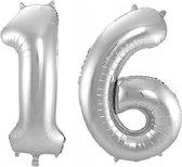 Folie ballon cijfer 16 jaar – 80 cm hoog – Zilver – Sweet Sixteen - met gratis rietje - Feestversiering