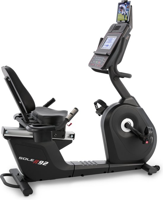 Foto: Ligfiets hometrainer sole fitness r92 lage instap ook geschikt voor minder validen ouderen revalidatie comfortabele zit