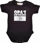 Zwarte romper met "Opa's lieveling" - maat 74/80 - grootvader, babyshower, zwanger, cadeautje, kraamcadeau, grappig, geschenk, baby, tekst, bodieke