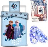 Disney Frozen Dekbedovertrek - Eenpersoons - 140 x 200 cm - Flanel , incl huis slofjes mt 35-38.