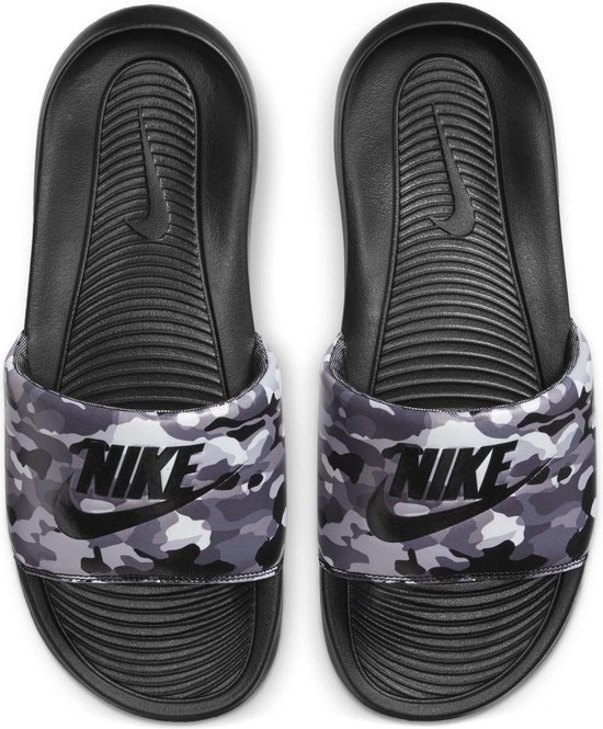 Nike Slippers - Maat 44 - Mannen - zwart - grijs | bol.com