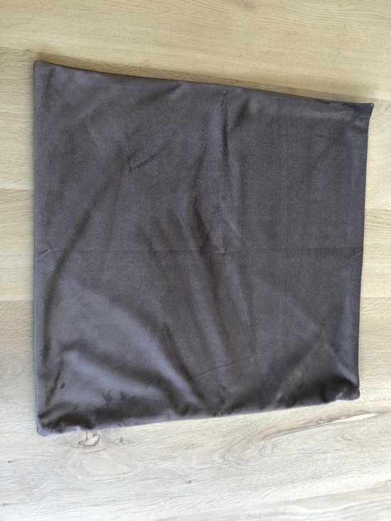 DB Lifestyle kussenhoes 45x45cm bruin | vierkant | fluwelen effen sierkussen