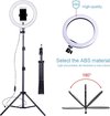 foto van LED Ringlamp Met Statief, Telefoonhouder  - TikTok lamp - Ringlamp telefoon - Flitser -- 186 cm hoog - USB - TikTok - YouTube - Ring lamp - Make-up - Make-up licht - Studiolamp
