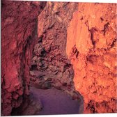Dibond - Oranje Rotsen met Doorgang - 80x80cm Foto op Aluminium (Wanddecoratie van metaal)
