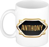 Naam cadeau mok / beker Anthony met gouden embleem 300 ml