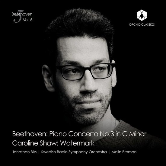 Portret van Jonathan Biss, met tekst "Beethoven Vol. 5" en "Orchid Classics".