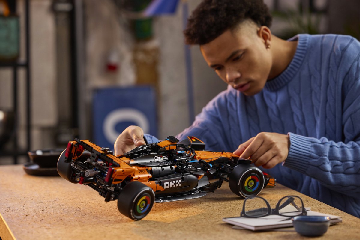 LEGO Technic McLaren MCL39 F1® Car - 42228 — afbeelding 12