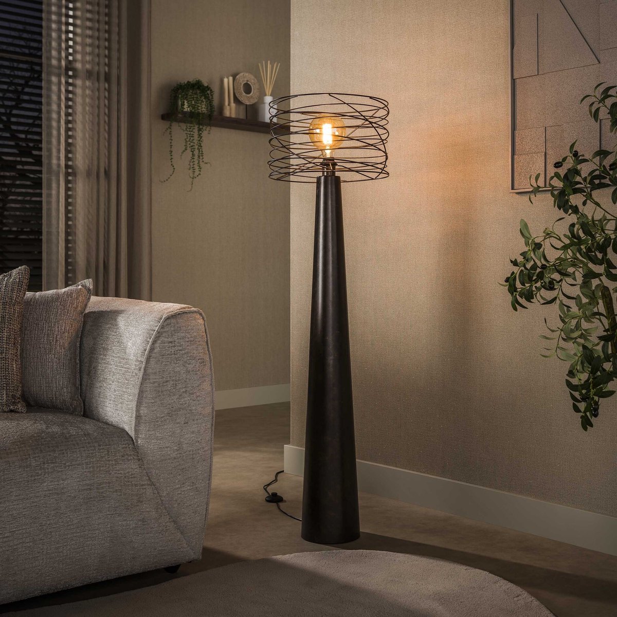 PS-Collection Vloerlamp Urban Bruin Metaal Spiraal Curl 1-Lichts Ø40 - vloerlampen woonkamer, vloerlamp zwart, vloerlamp industrieel, vloer lamp, vloerlampen landelijk, staande lampen woonkamer, staande lampen, staande lamp industrieel