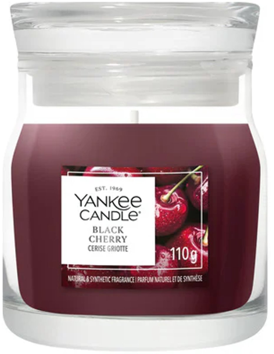 Yankee Candle Black Cherry Small Jar Geurkaars - tot 30 branduren Rood