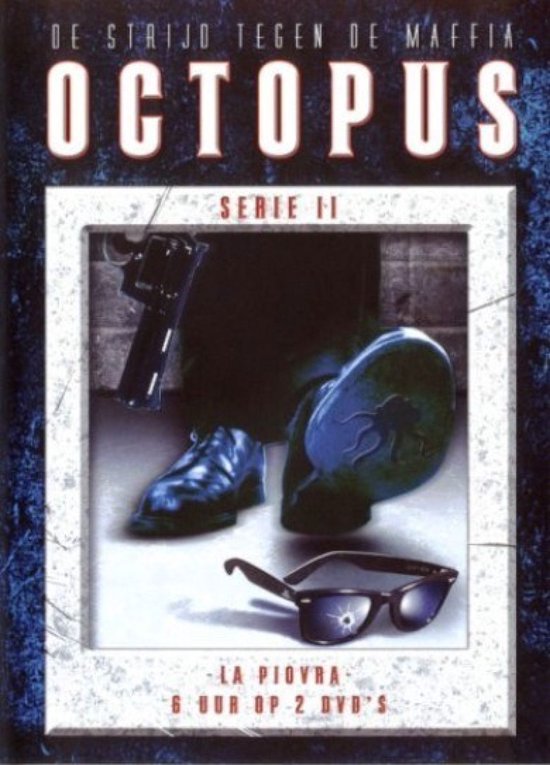 De strijd tegen de maffia Octopus Serie II. Een pistool, schoenen en zonnebril.