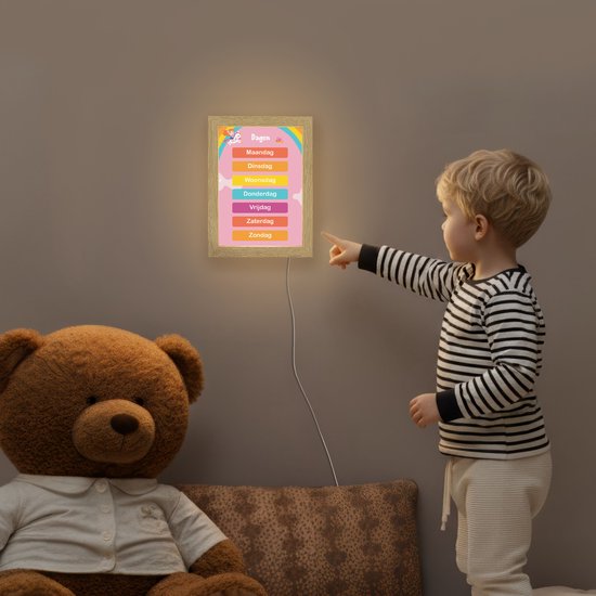 Nachtlampje 15x20 cm - Kinder lamp - Dagen van de week - Educatief - Leren voor kinderen - Roze - Tafellamp kinderkamer - Slaapkamer lamp - Bedlamp kinderen - Kinderlampje stopcontact - Wandlamp babykamer - Nachtlampjes van Decoware — afbeelding 5