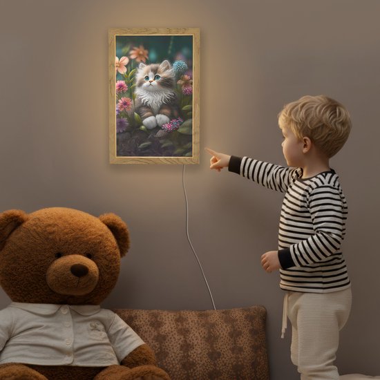 Nachtlampje 20x30 cm - Kinder lamp - Kitten - Illustratie - Bloemen - Natuur - Kat - Tafellamp kinderkamer - Slaapkamer lamp - Bedlamp kinderen - Kinderlampje stopcontact - Wandlamp babykamer - Nachtlampjes van Merkloos — afbeelding 5