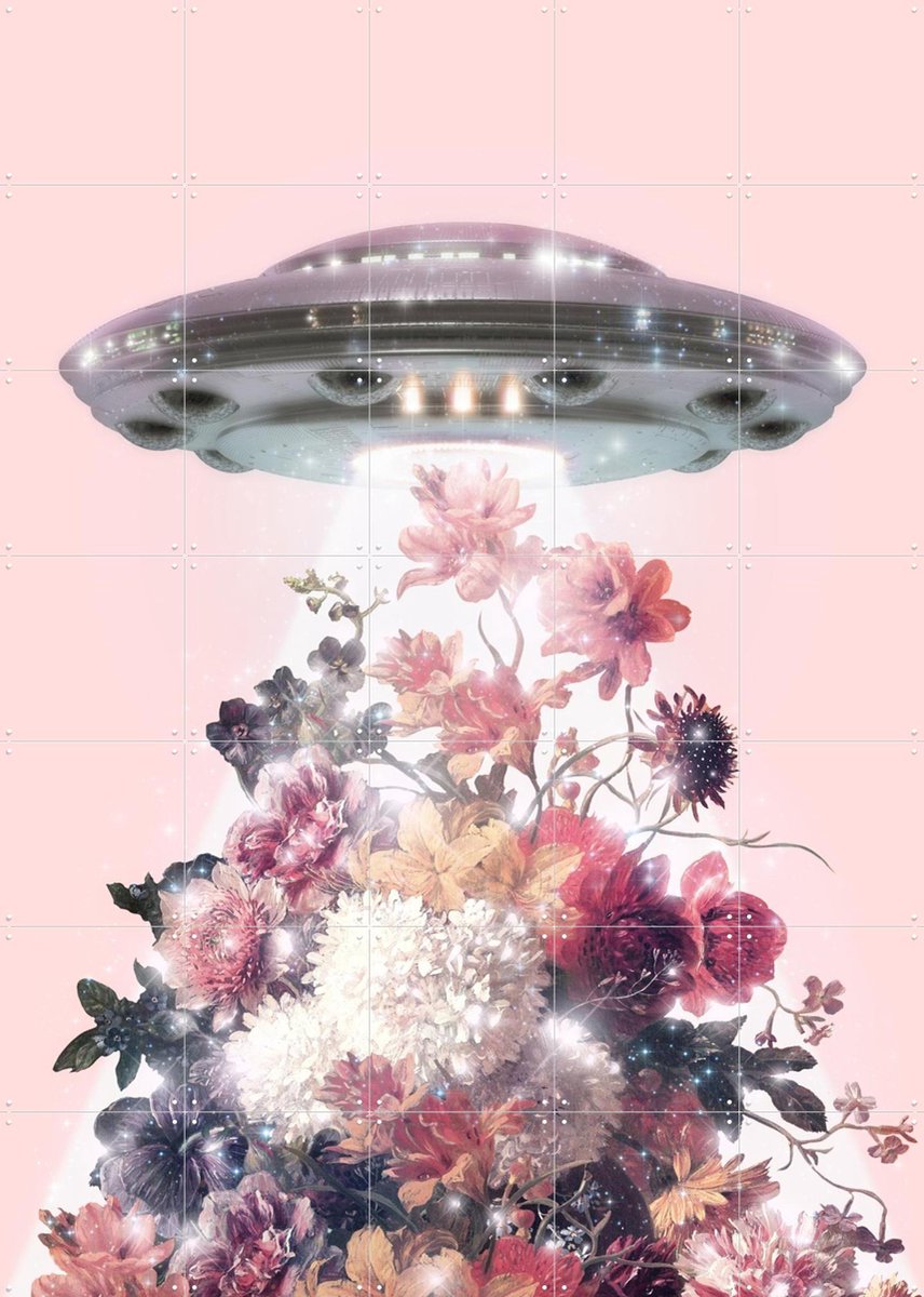 IXXI UFO, Paul Fuentes - 100 x 140 cm - Gratis ophangtool - Grote wanddecoratie en posters - Kleurrijk, Fotografie, Pop art, Speels, Vintage, Digitale